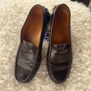 Tod’s women’s penny loafers-39 1/2 cordovan